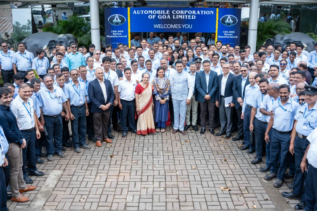 September 17 100,000 Buses Celebration (2)